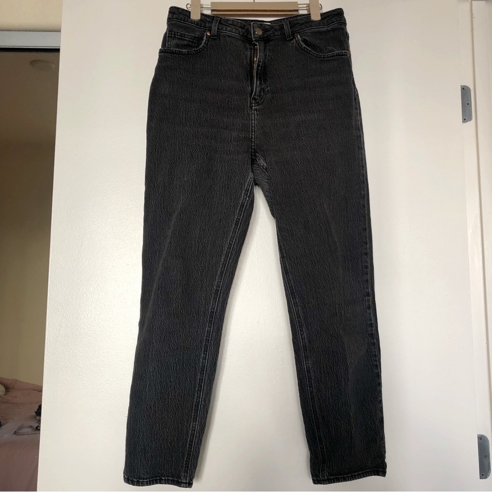 H&M black high waisted jeans
